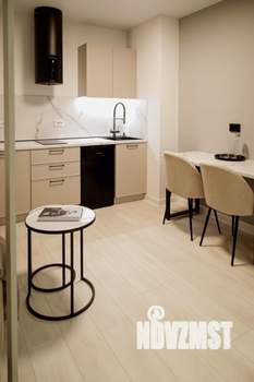 Студия квартира, посуточно, 30м2, 14/19 этаж