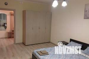 1-к квартира, посуточно, 39м2, 14/17 этаж