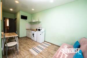 1-к квартира, посуточно, 32м2, 1/2 этаж