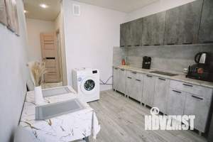 1-к квартира, посуточно, 38м2, 8/17 этаж