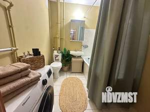 1-к квартира, посуточно, 40м2, 1/10 этаж