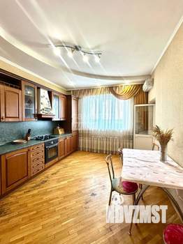 3-к квартира, на длительный срок, 105м2, 7/8 этаж