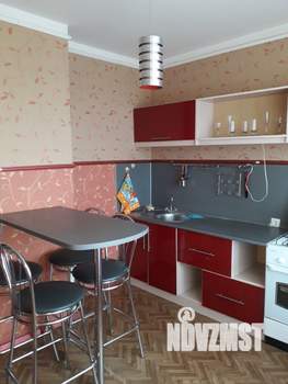 1-к квартира, посуточно, 40м2, 8/10 этаж