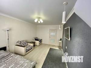 1-к квартира, посуточно, 37м2, 13/17 этаж