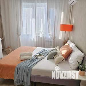 1-к квартира, посуточно, 37м2, 1/1 этаж