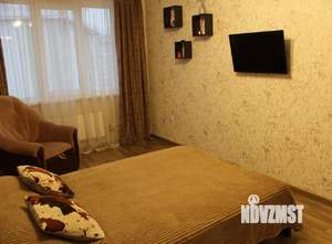 1-к квартира, посуточно, 38м2, 1/1 этаж