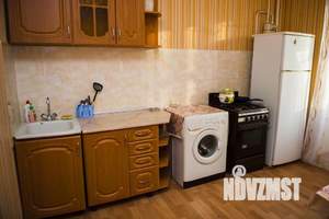 1-к квартира, посуточно, 49м2, 1/1 этаж