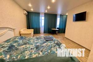 1-к квартира, посуточно, 33м2, 4/4 этаж