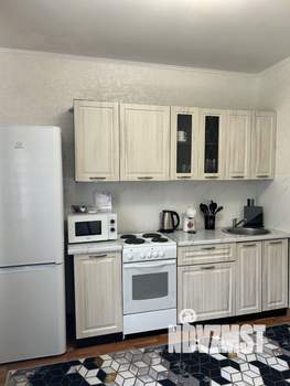 1-к квартира, посуточно, 37м2, 1/17 этаж