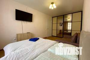 1-к квартира, посуточно, 37м2, 8/10 этаж