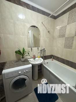 1-к квартира, посуточно, 40м2, 5/17 этаж