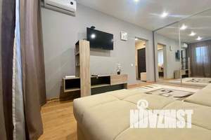 1-к квартира, посуточно, 37м2, 2/17 этаж