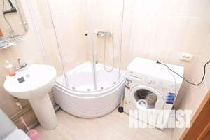 1-к квартира, посуточно, 37м2, 18/18 этаж