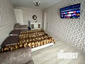 1-к квартира, посуточно, 38м2, 7/18 этаж