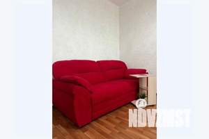 1-к квартира, посуточно, 38м2, 6/17 этаж