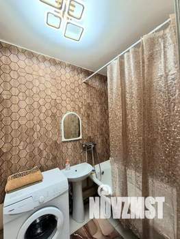 1-к квартира, посуточно, 38м2, 8/17 этаж