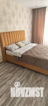 1-к квартира, посуточно, 40м2, 3/10 этаж