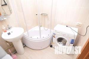 1-к квартира, посуточно, 37м2, 18/18 этаж