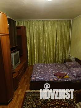 1-к квартира, посуточно, 40м2, 15/17 этаж