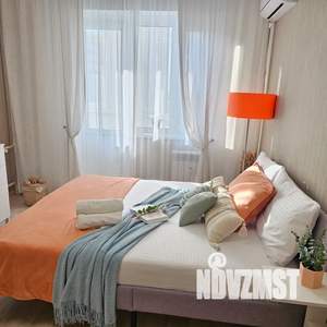 1-к квартира, посуточно, 37м2, 12/17 этаж