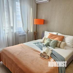 1-к квартира, посуточно, 37м2, 1/1 этаж