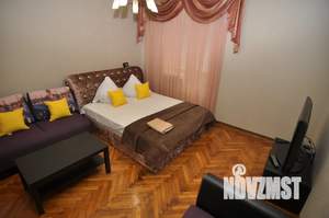 2-к квартира, посуточно, 45м2, 3/4 этаж