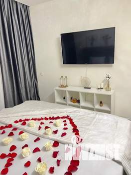 1-к квартира, посуточно, 44м2, 10/10 этаж