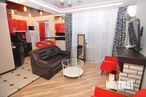 1-к квартира, посуточно, 32м2, 8/9 этаж