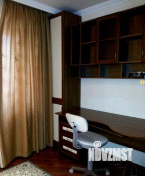 3-к квартира, на длительный срок, 100м2, 3/5 этаж