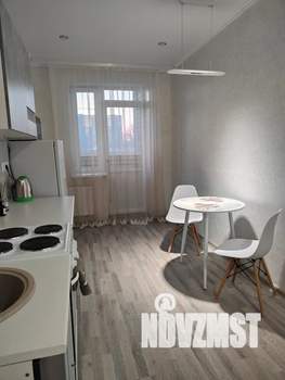 1-к квартира, посуточно, 40м2, 1/17 этаж