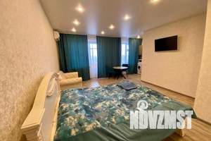 1-к квартира, посуточно, 33м2, 4/4 этаж