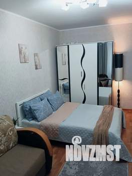 1-к квартира, посуточно, 38м2, 13/17 этаж