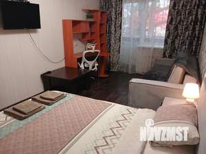 1-к квартира, посуточно, 36м2, 1/1 этаж