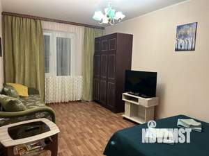 1-к квартира, посуточно, 37м2, 1/1 этаж