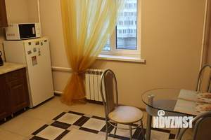 1-к квартира, посуточно, 38м2, 4/17 этаж