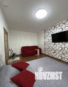 1-к квартира, посуточно, 38м2, 1/1 этаж