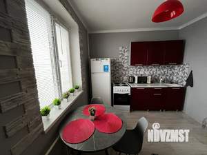 1-к квартира, посуточно, 39м2, 17/17 этаж