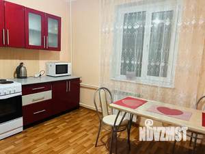 1-к квартира, посуточно, 38м2, 11/17 этаж