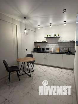 1-к квартира, посуточно, 40м2, 2/10 этаж