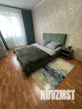 1-к квартира, посуточно, 38м2, 5/17 этаж