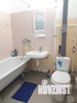 1-к квартира, посуточно, 44м2, 7/10 этаж