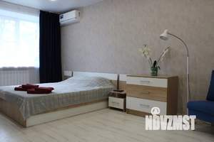 1-к квартира, посуточно, 30м2, 1/6 этаж