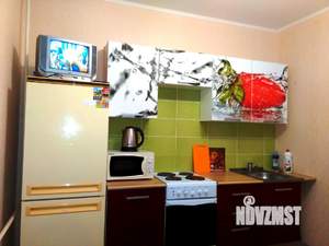 1-к квартира, посуточно, 38м2, 11/17 этаж