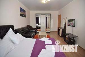 1-к квартира, посуточно, 42м2, 4/9 этаж