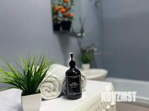 Студия квартира, посуточно, 38м2, 1/17 этаж