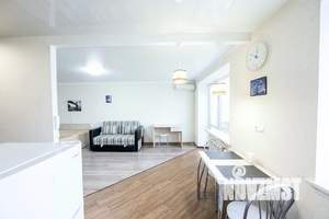 1-к квартира, посуточно, 38м2, 1/1 этаж