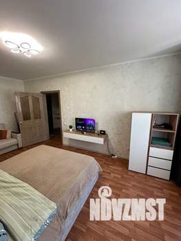 1-к квартира, посуточно, 40м2, 4/17 этаж