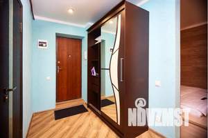 1-к квартира, посуточно, 42м2, 1/5 этаж