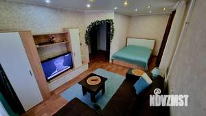 1-к квартира, посуточно, 35м2, 6/9 этаж