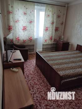 1-к квартира, посуточно, 38м2, 8/17 этаж